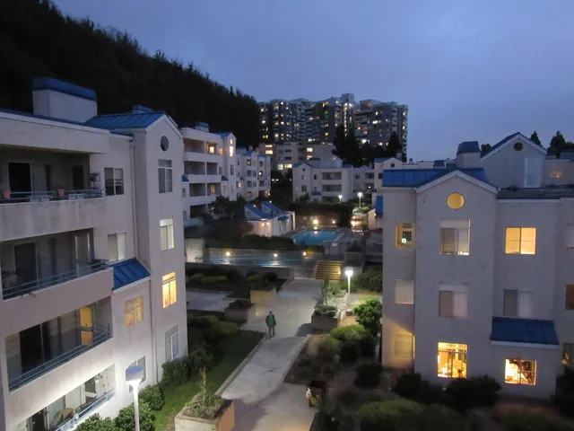 $609,000 | 535 Pierce Street, Unit 2110, Albany, CA 94706