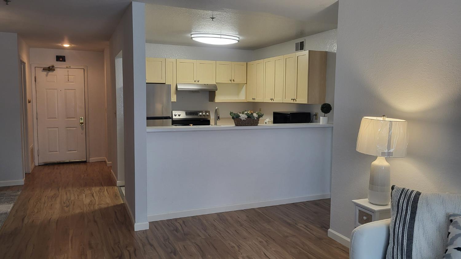 535 Pierce Street, Unit 2110 Albany, CA 94706 - Photo 2 of 17