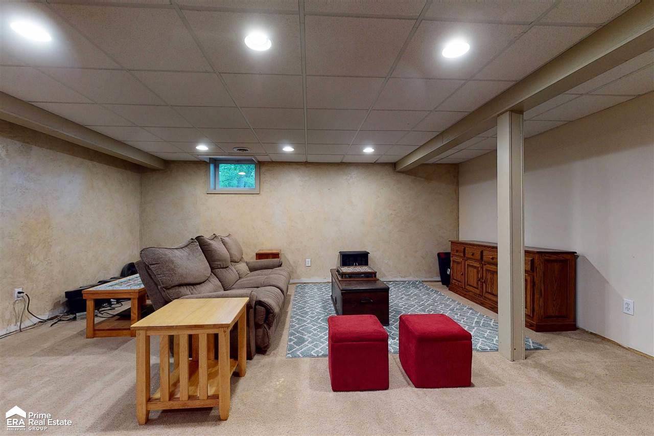 2220 Pheasant Ridge Lapeer, MI 48446 - Photo 47 of 94