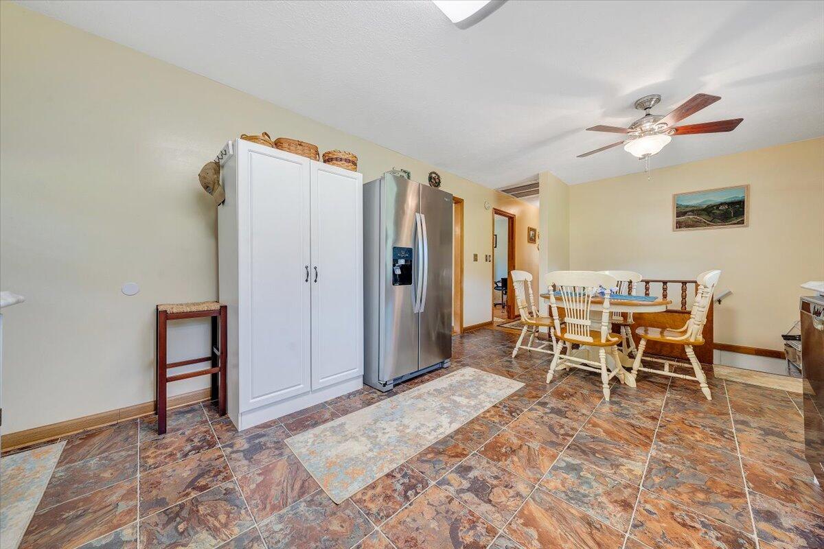 8052 Goodview Road Goodview, VA 24095 - Photo 13 of 54 13-MIB04123