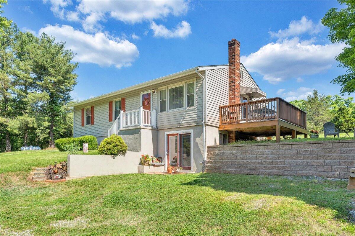 8052 Goodview Road Goodview, VA 24095 - Photo 48 of 54 48-MIB04288