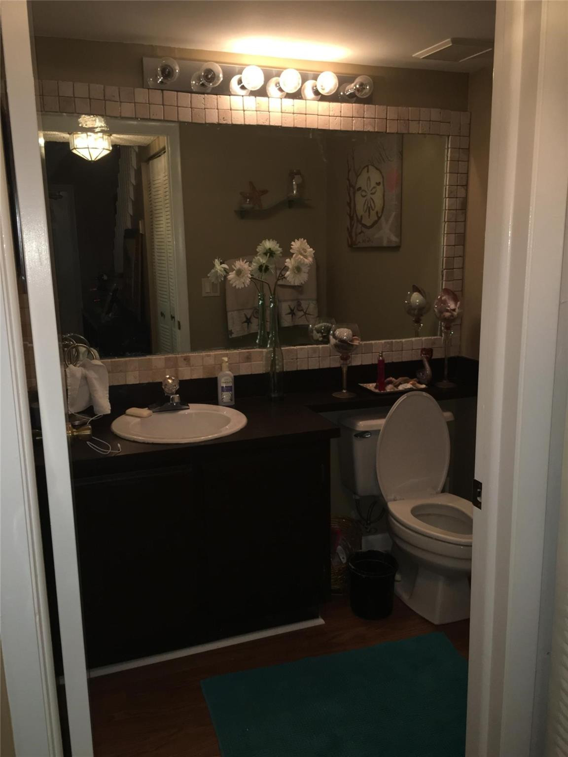 579 Racquet Club Road, Unit 12 Weston, FL 33326 - Photo 9 of 11 Photo 9