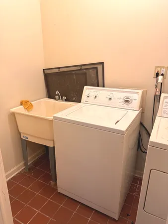 $2,275 | 4615 South Michigan Avenue, Unit 2S, Chicago, IL 60653