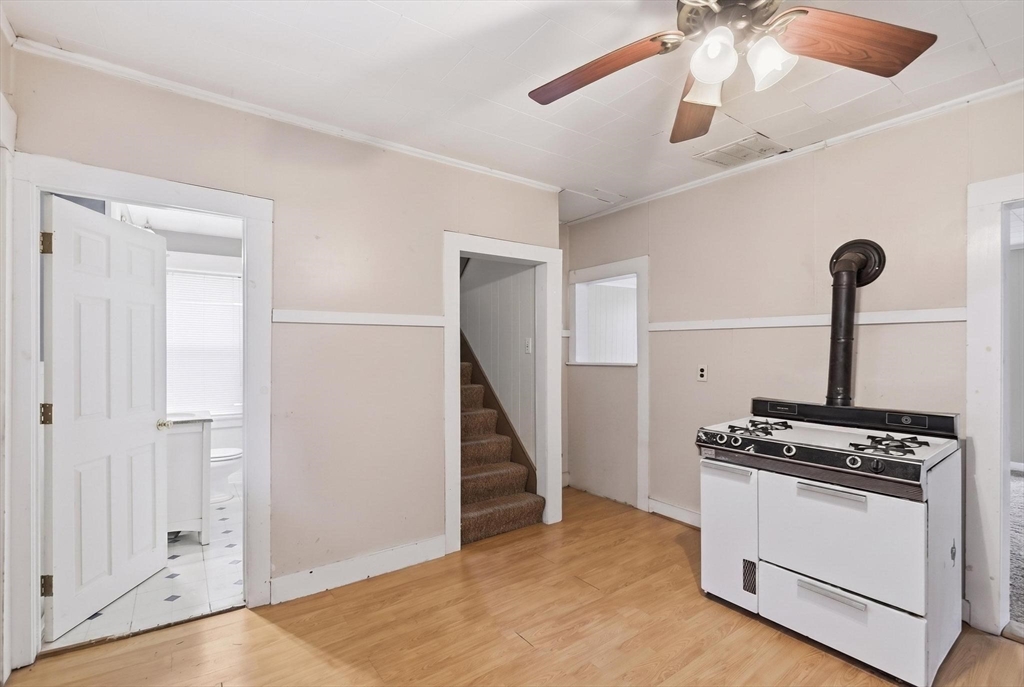 214 High Street Webster, MA 01570 - Photo 28 of 42