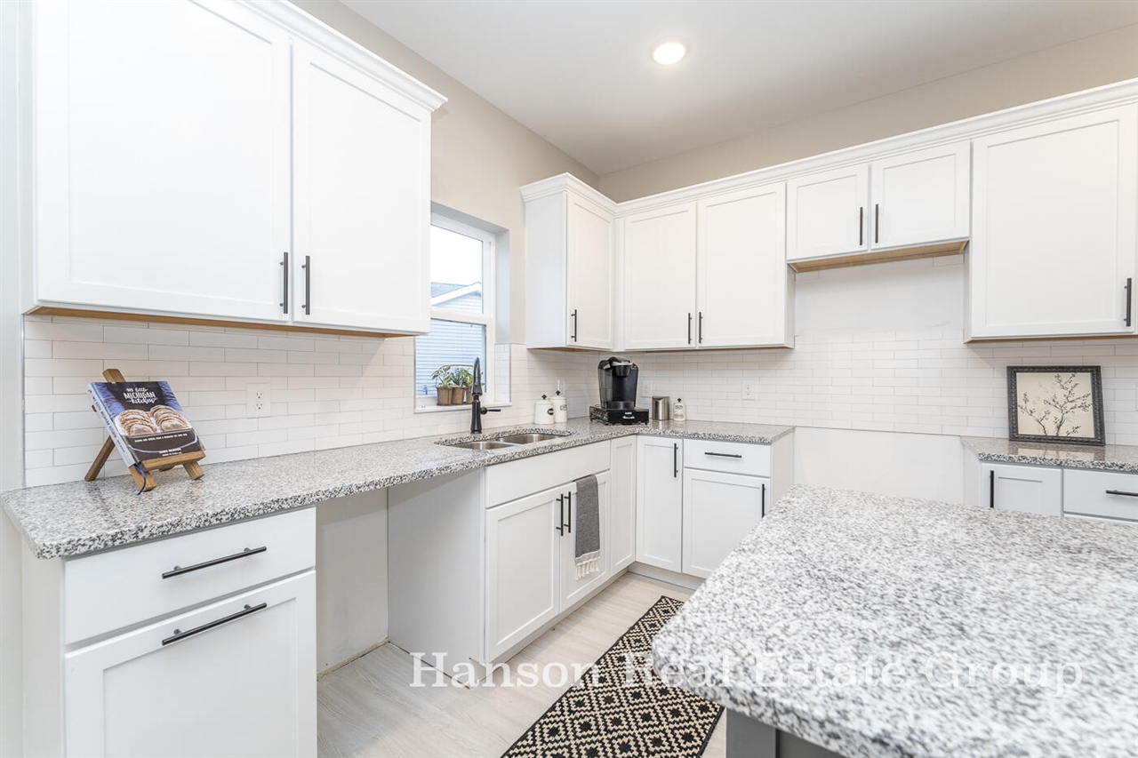 1396 Ctr Hl Road, Unit 52 Lowell, MI 49331 - Photo 23 of 32