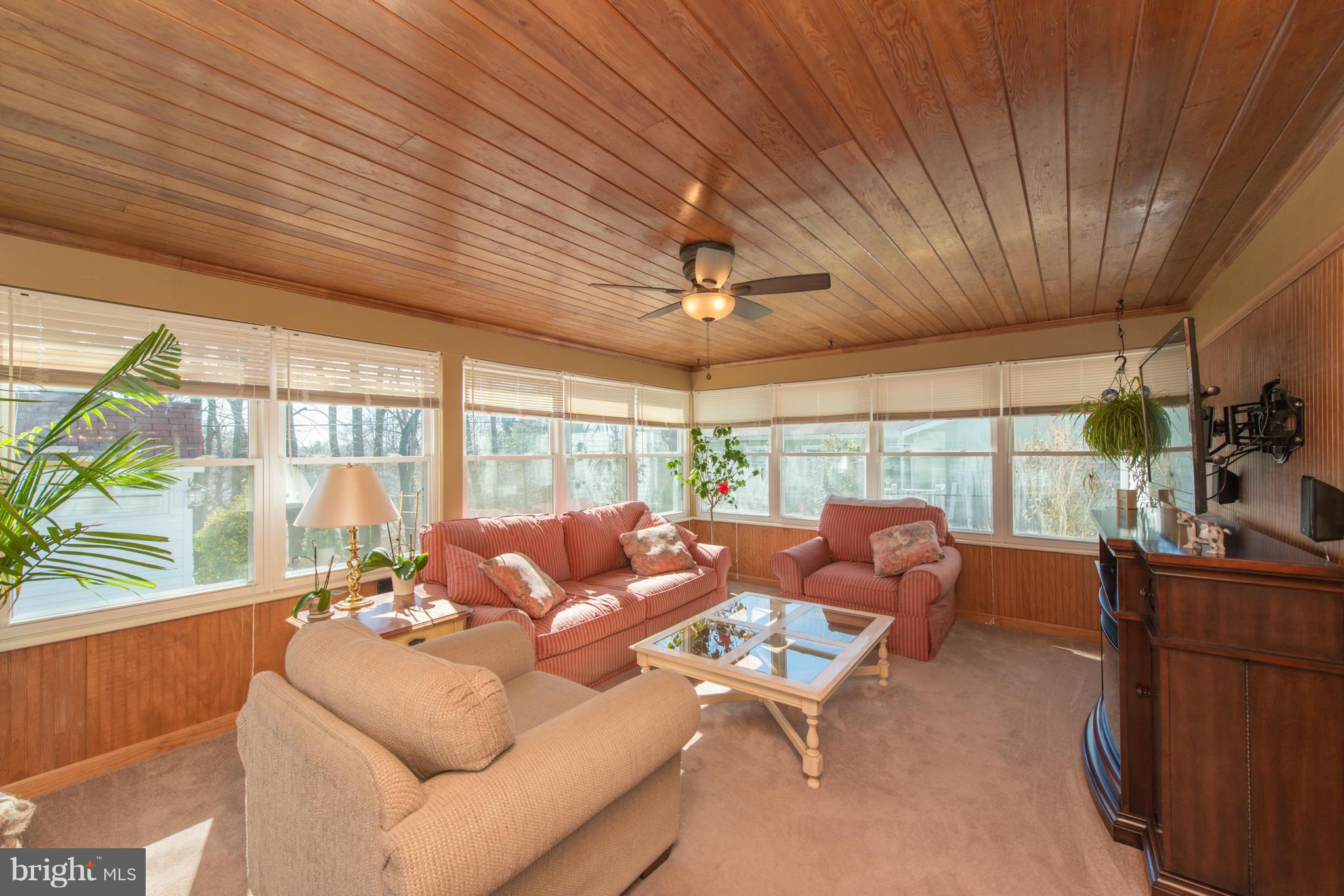 4915 Ridgeview Lane Bowie, MD 20715 - Photo 12 of 30 Family Room w/ View of Private Rear Yard!
