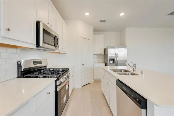 $2,395 | 1828 White Ash Way, McKinney, TX 75071