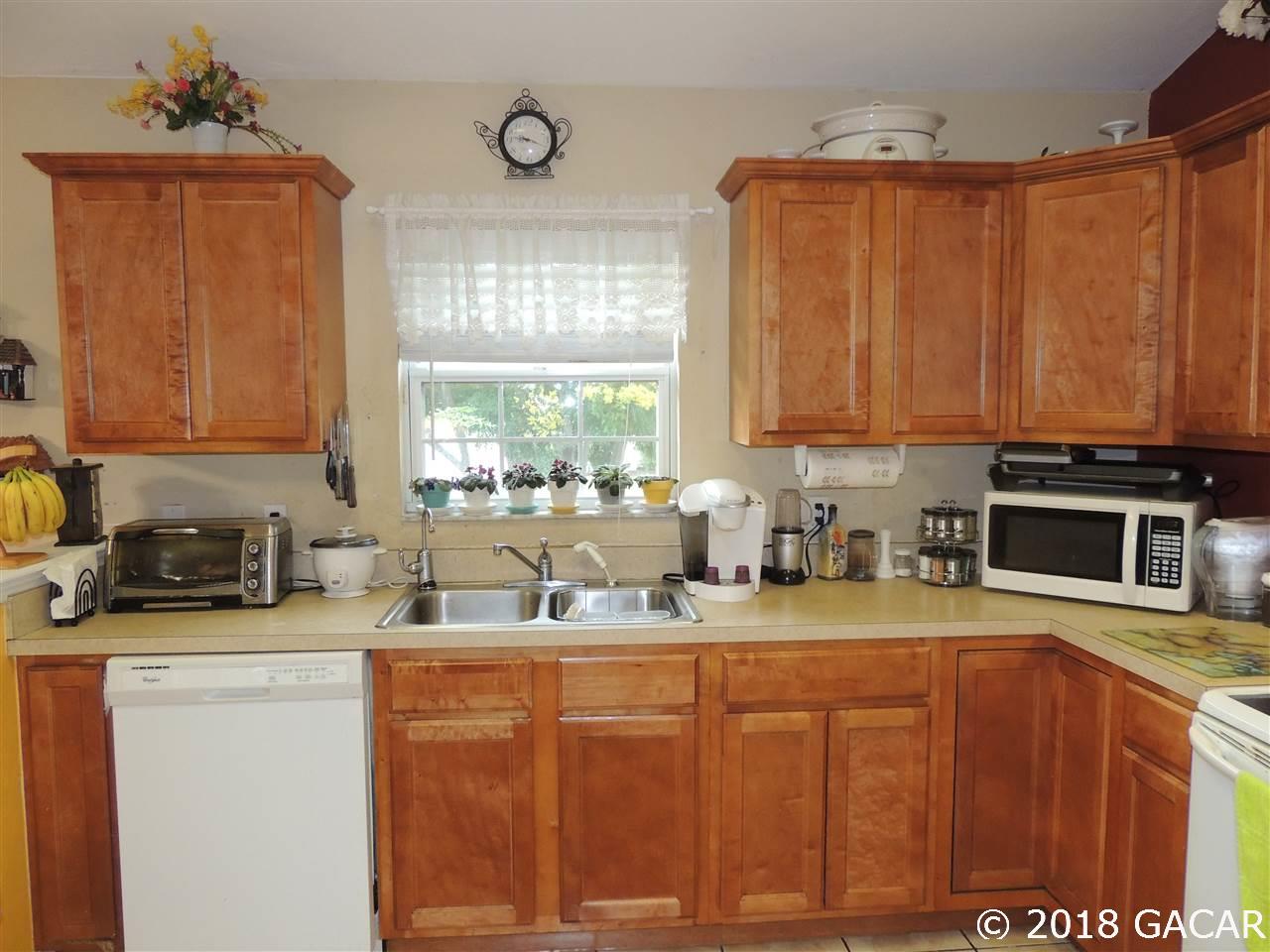 11362 Northwest 31st Road Gainesville, FL 32606 - Photo 5 of 16 Gallery Image 5