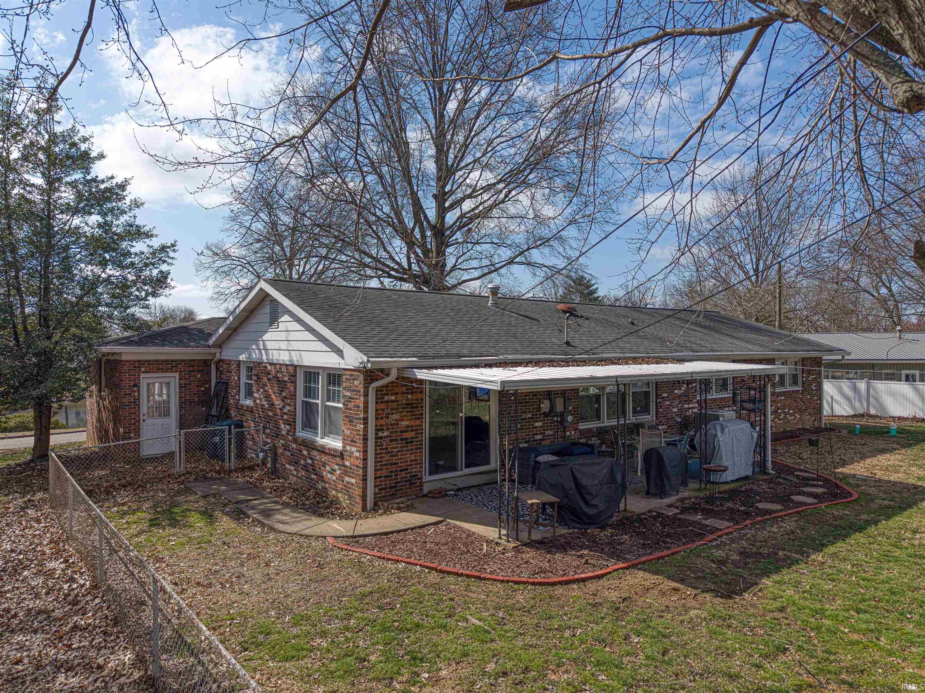 301 Springhaven Drive Evansville, IN 47710 - Photo 23 of 26