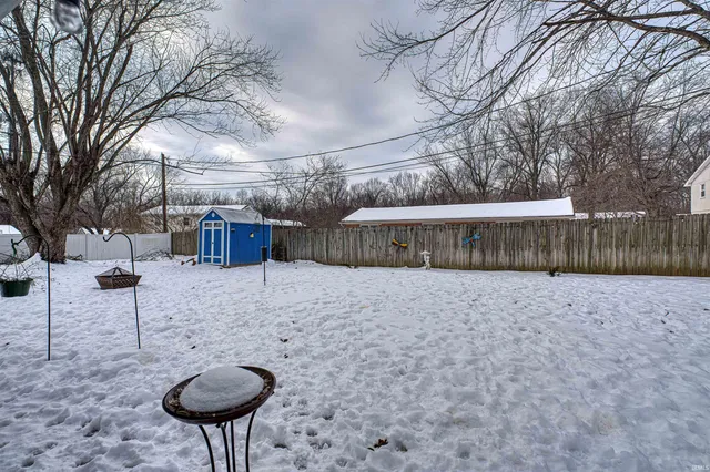 $299,500 | 301 Springhaven Drive, Evansville, IN 47710