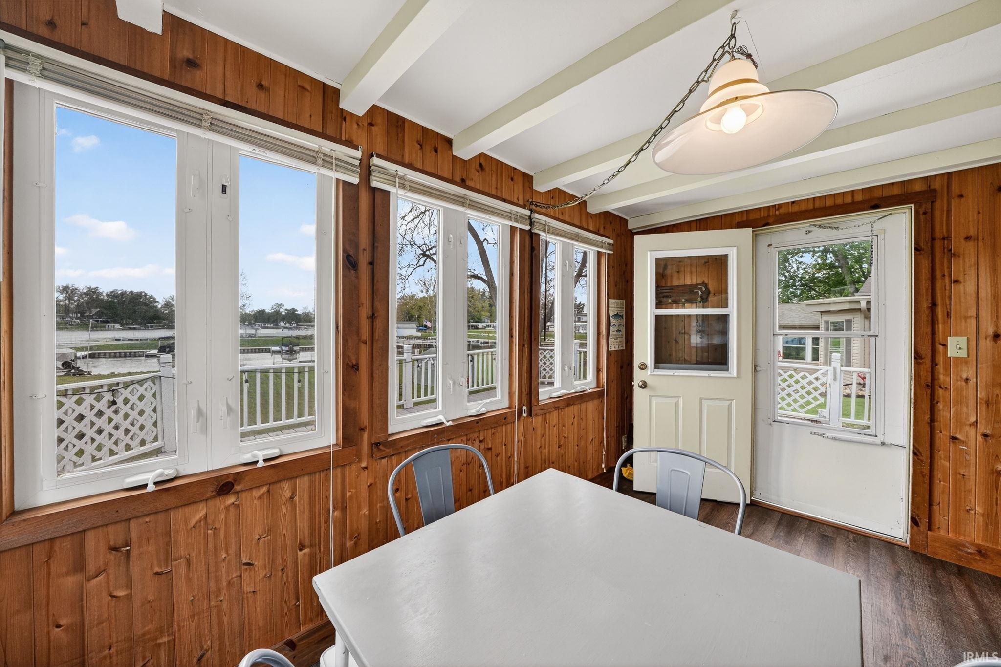 4457 North Sullivan Road Leesburg, IN 46538 - Photo 13 of 21