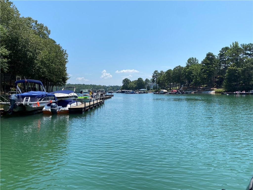 418 Sunset Point Drive West Union, SC 29696 - Photo 36 of 40