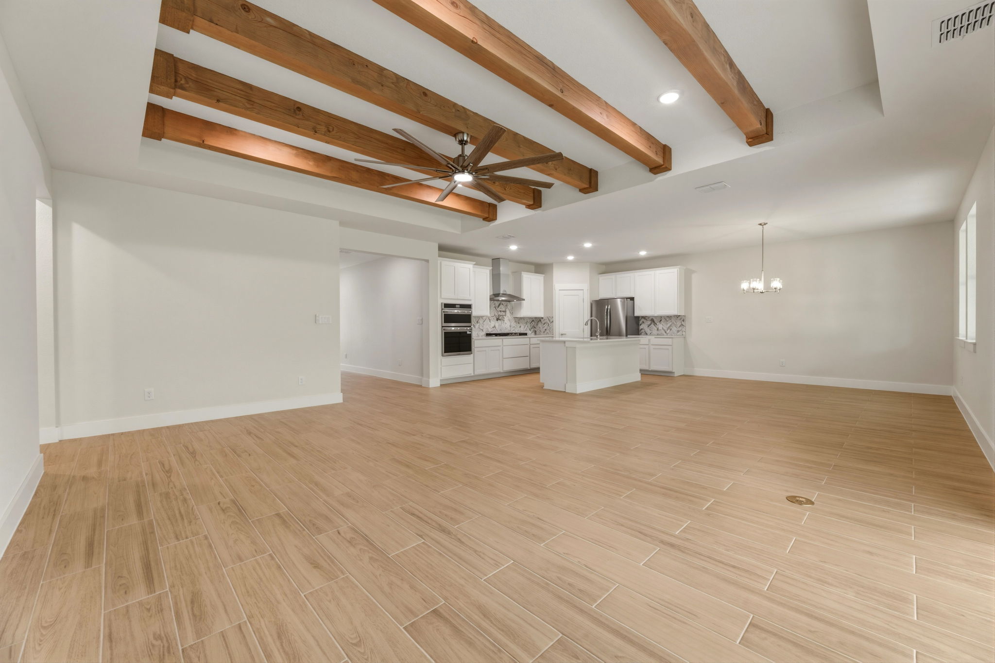 1412 Kent Street Taylor, TX 76574 - Photo 13 of 40 a view of kitchen