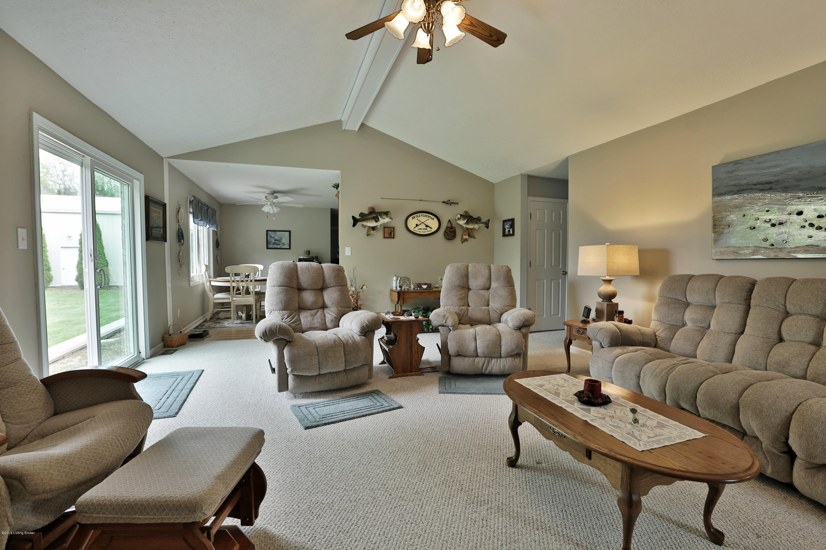 1202 Bunk Road Pleasureville, KY 40057 - Photo 19 of 36 Living-Room