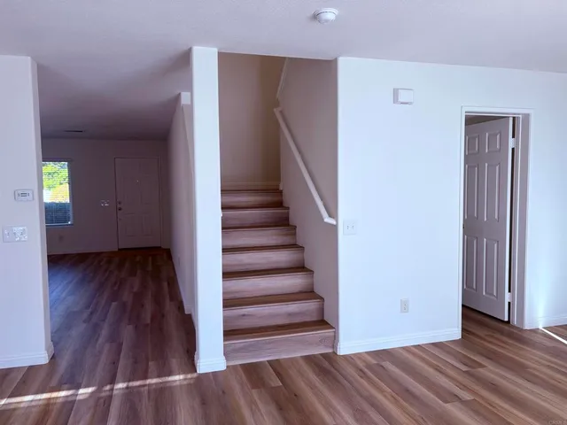 $4,300 | 367 Rimhurst Court, Oceanside, CA 92058