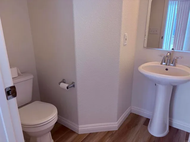 $4,300 | 367 Rimhurst Court, Oceanside, CA 92058