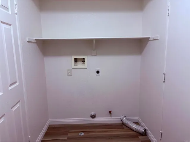 $4,300 | 367 Rimhurst Court, Oceanside, CA 92058