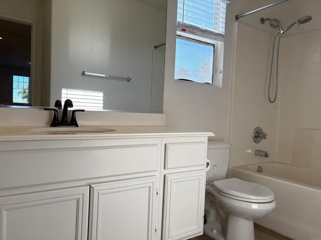 $4,300 | 367 Rimhurst Court, Oceanside, CA 92058