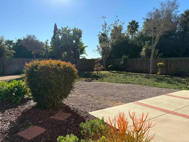 $4,300 | 367 Rimhurst Court, Oceanside, CA 92058