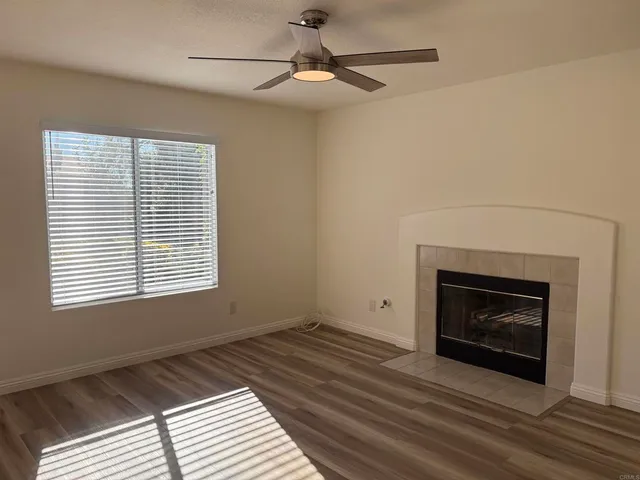 $4,300 | 367 Rimhurst Court, Oceanside, CA 92058