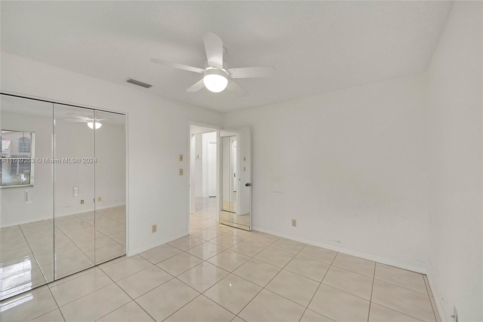 10961 Ladera Lane, Unit A Boca Raton, FL 33498 - Photo 15 of 34 Gallery Image 15