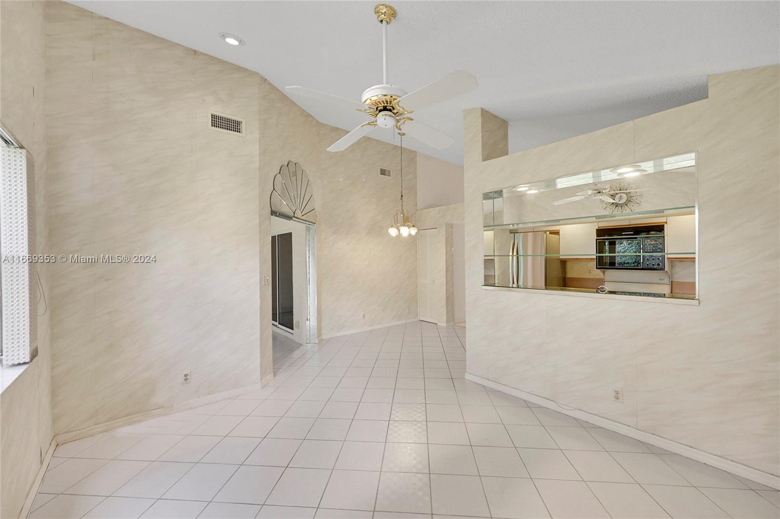 10961 Ladera Lane, Unit A Boca Raton, FL 33498 - Photo 23 of 34 Gallery Image 23