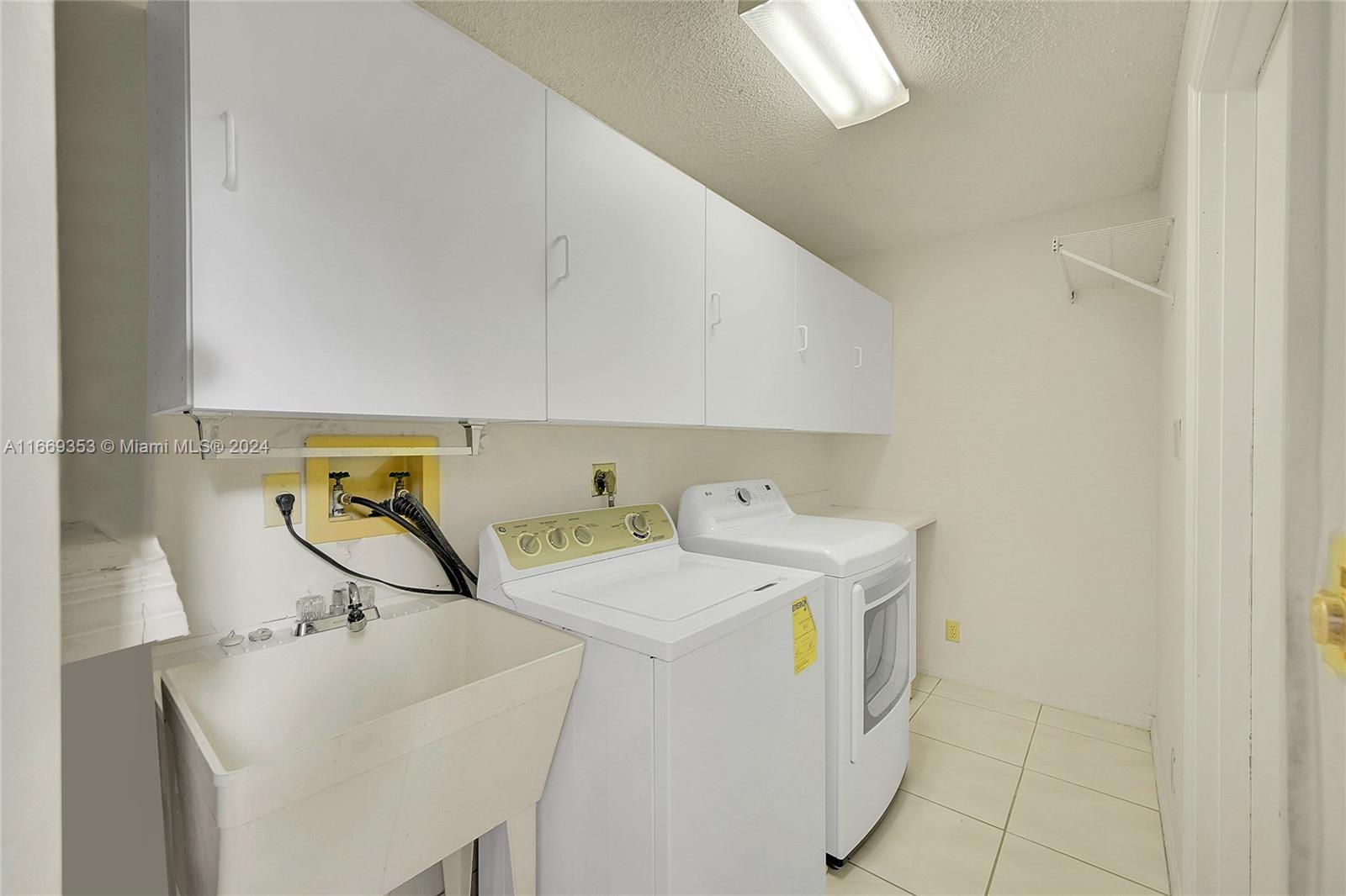 10961 Ladera Lane, Unit A Boca Raton, FL 33498 - Photo 30 of 34 Gallery Image 30