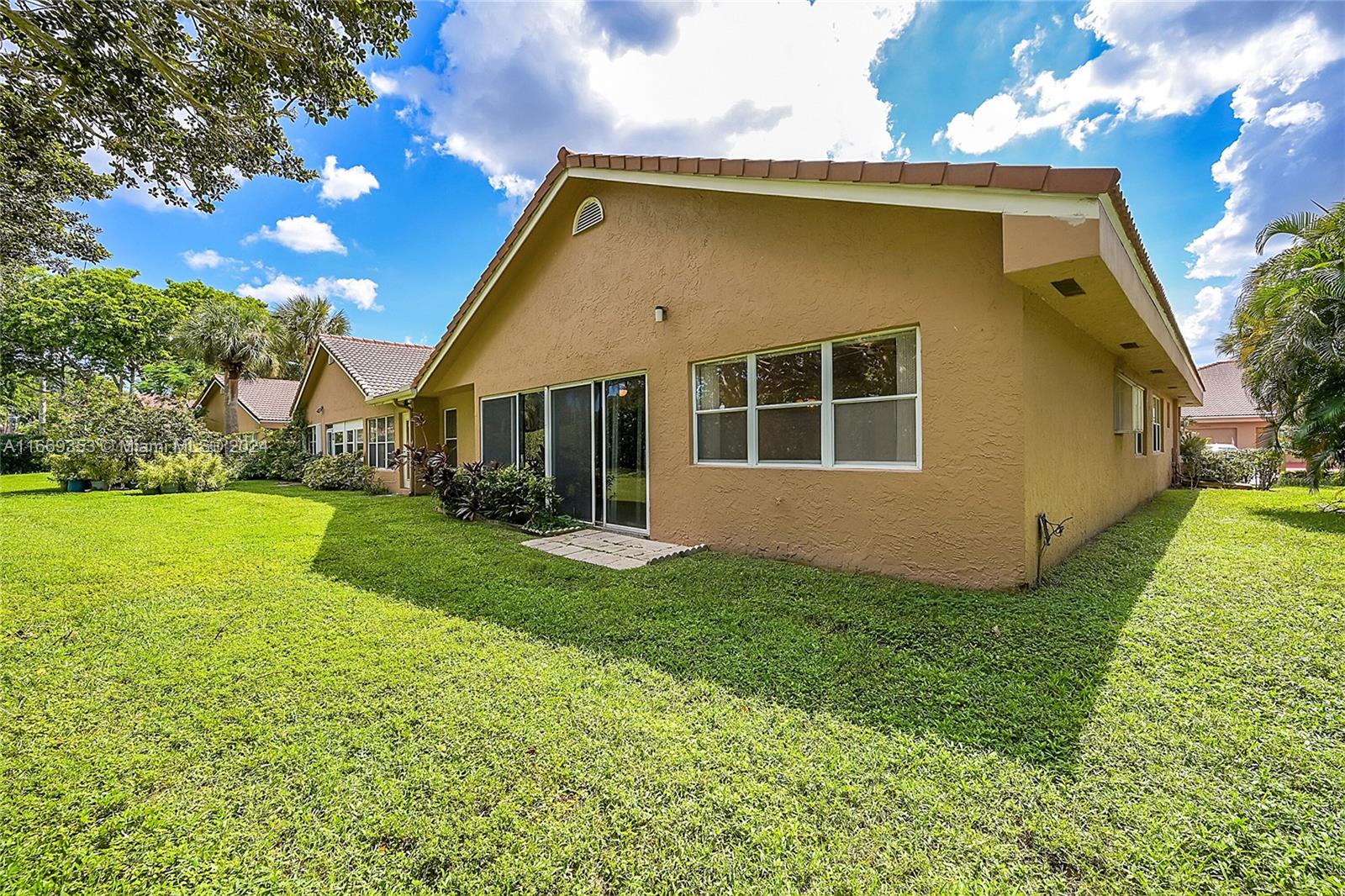10961 Ladera Lane, Unit A Boca Raton, FL 33498 - Photo 31 of 34 Gallery Image 31