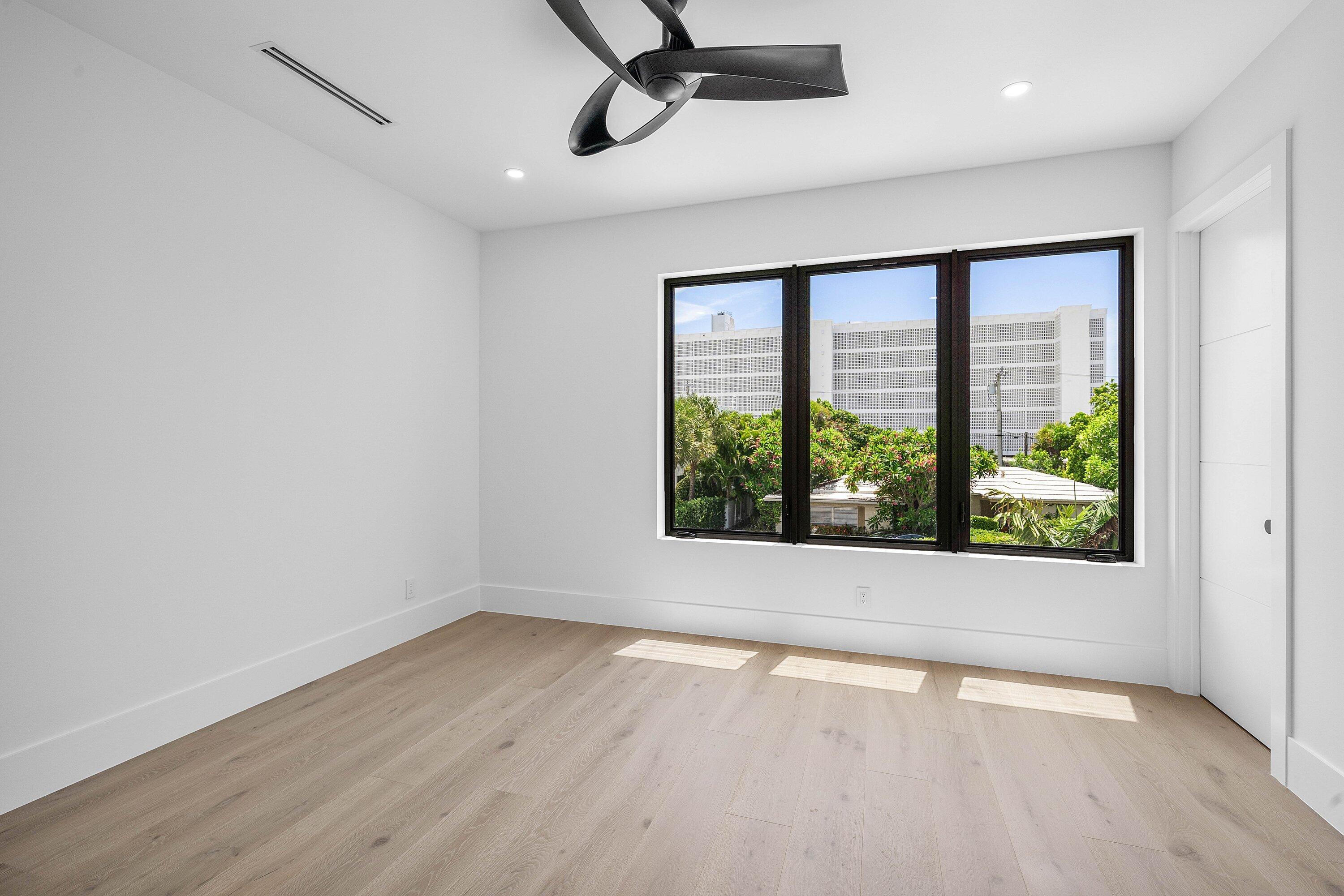 3097-3095 Banyan Road Boca Raton, FL 33432 - Photo 48 of 63 021-3097BanyanRoad-BocaRaton-FL-33432-SM
