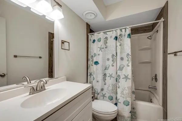$1,595 | 168 Barilla Place, Unit A102, San Antonio, TX 78209
