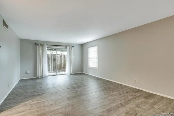 $1,595 | 168 Barilla Place, Unit A102, San Antonio, TX 78209