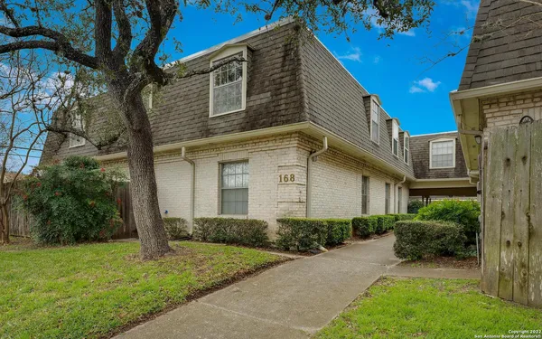 $1,595 | 168 Barilla Place, Unit A102, San Antonio, TX 78209