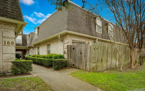 $1,595 | 168 Barilla Place, Unit A102, San Antonio, TX 78209
