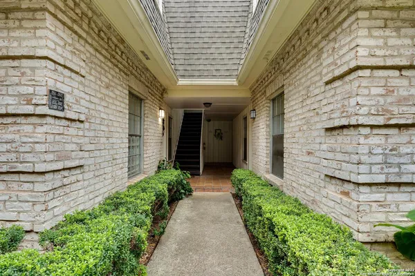$1,595 | 168 Barilla Place, Unit A102, San Antonio, TX 78209