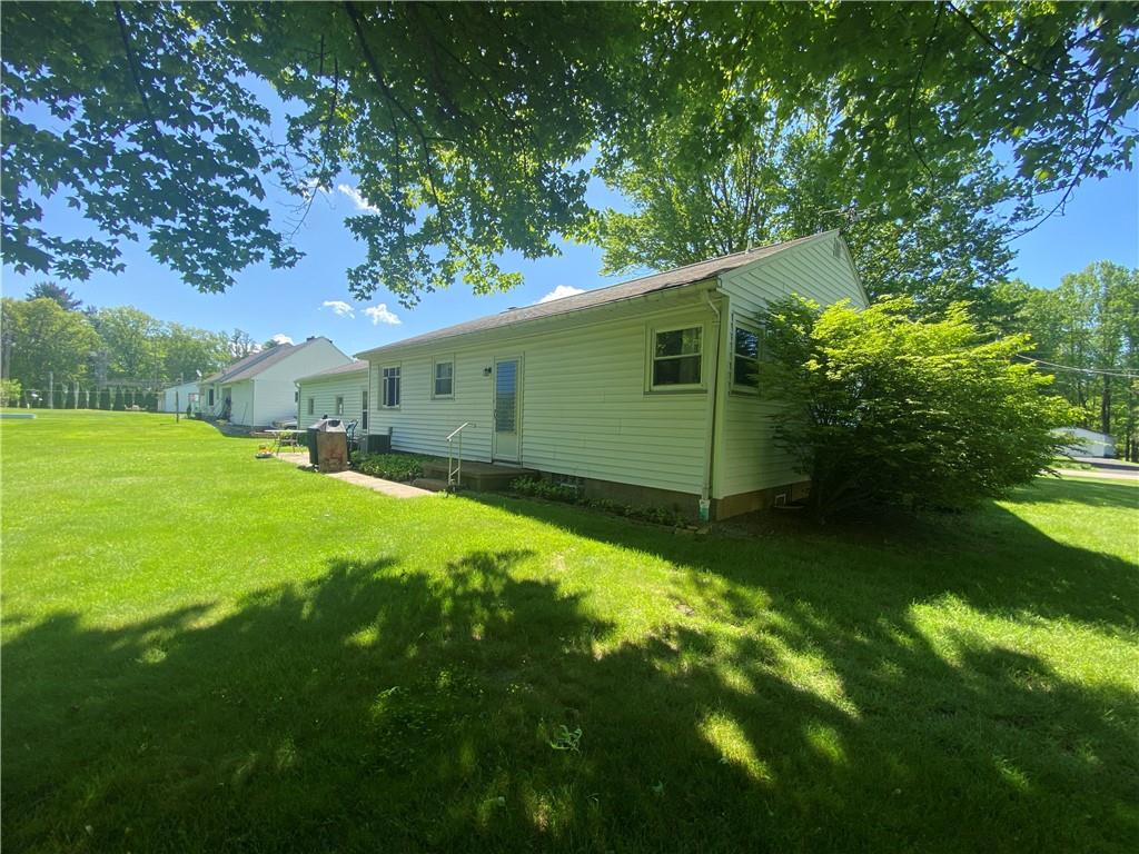 65 Shenango Road New Castle, PA 16105 - Photo 5 of 20 Gallery Image 5