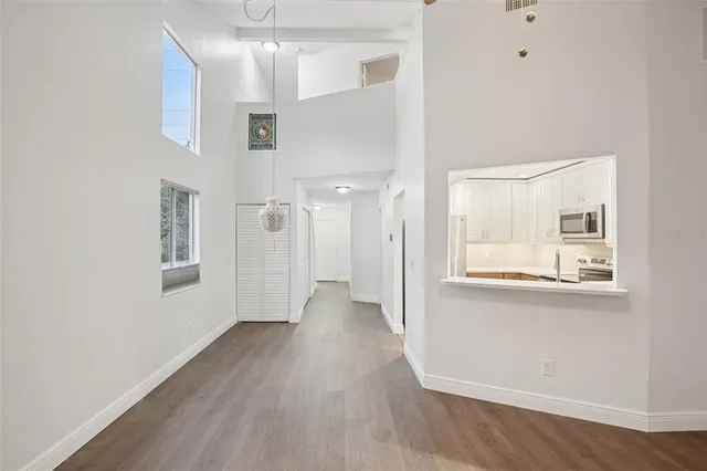 $279,900 | 500 New York Avenue, Unit 21, Dunedin, FL 34698