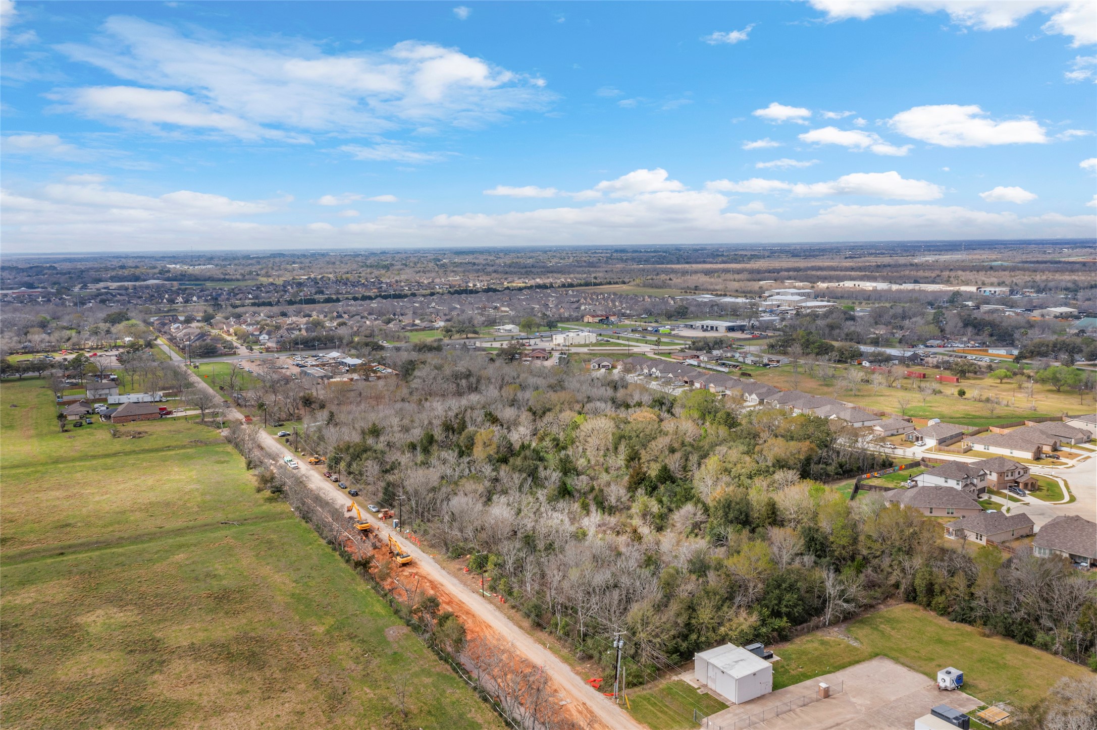 1806 FM 528 Road Alvin, TX 77511 - Photo 7 of 17 a view of a city