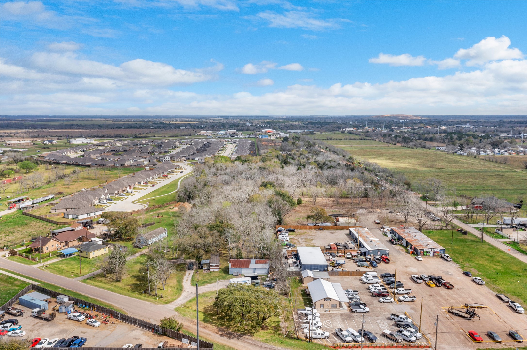 1806 FM 528 Road Alvin, TX 77511 - Photo 8 of 17 a view of a city