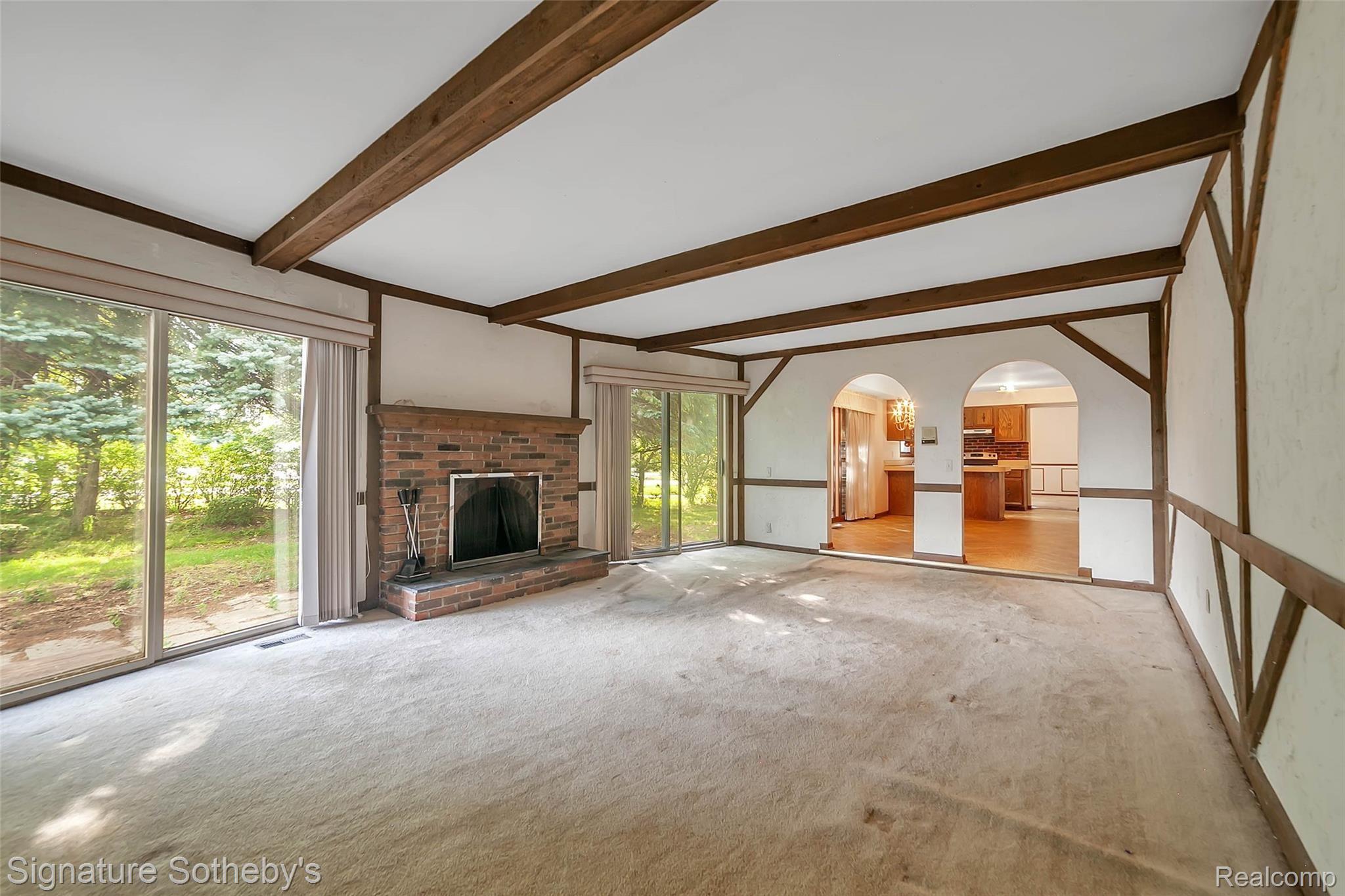 972 Homestead Court Rochester, MI 48309 - Photo 21 of 53 49AA381B-928D-464F-B44D-454E1515A963.jpeg