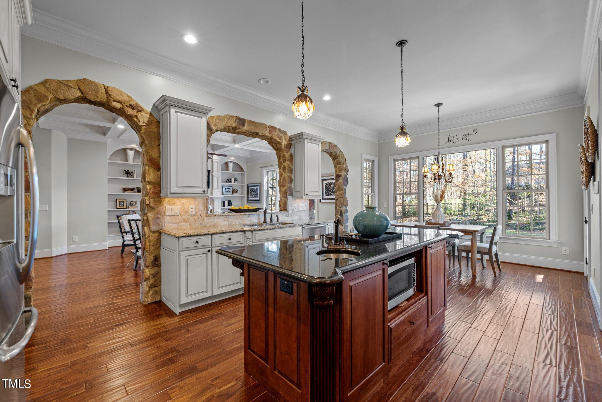 8128 Andrea Lane Raleigh, NC 27613 - Photo 24 of 91 23-web-or-mls-5Z8A5523