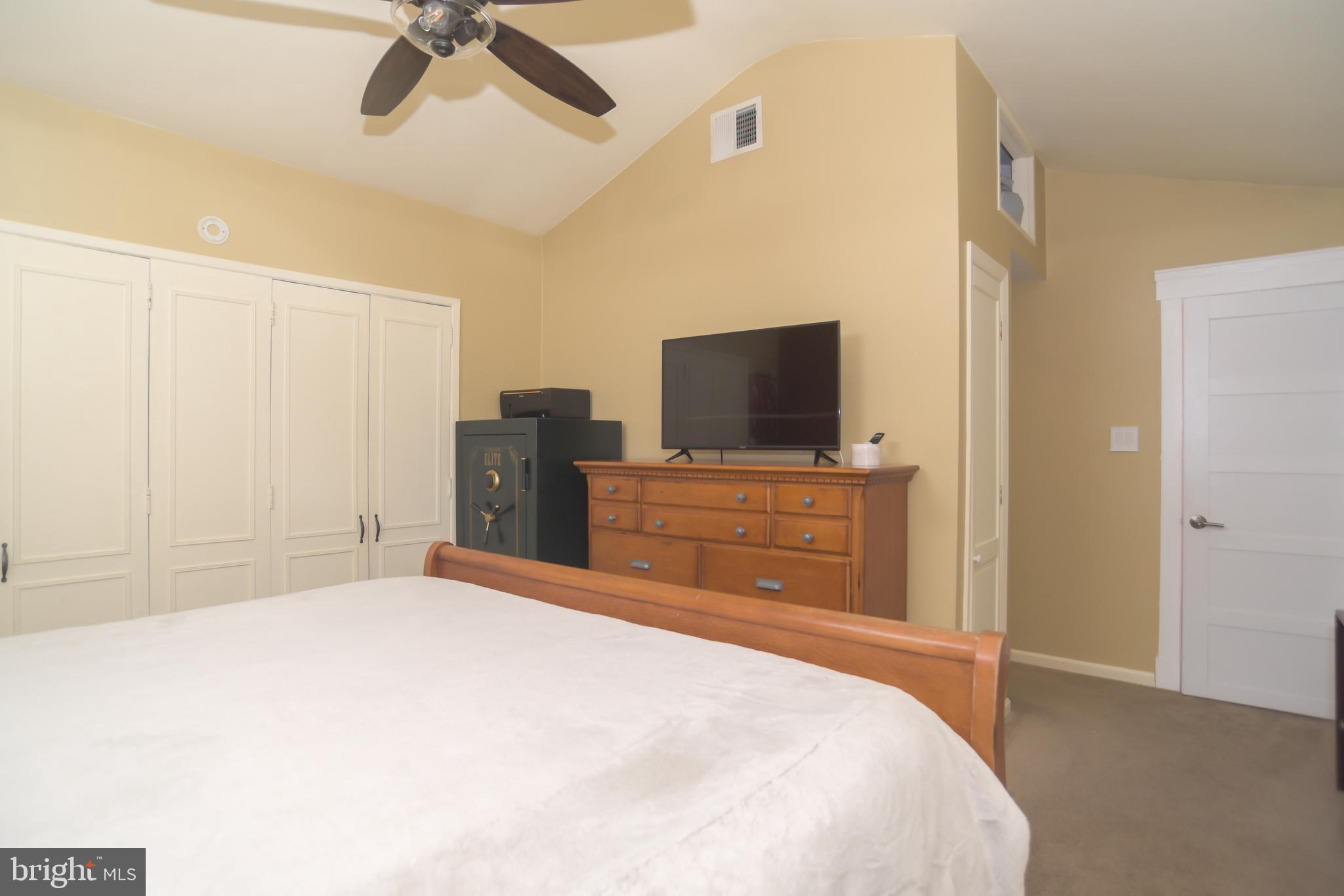 1 Blue Ridge Drive Levittown, PA 19057 - Photo 15 of 22 Gallery Image 15