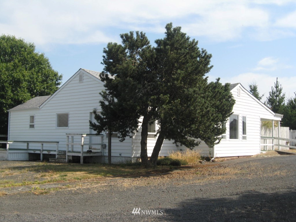 249 Pleasant Hill Road Chehalis, WA 98532 - Photo 1 of 19