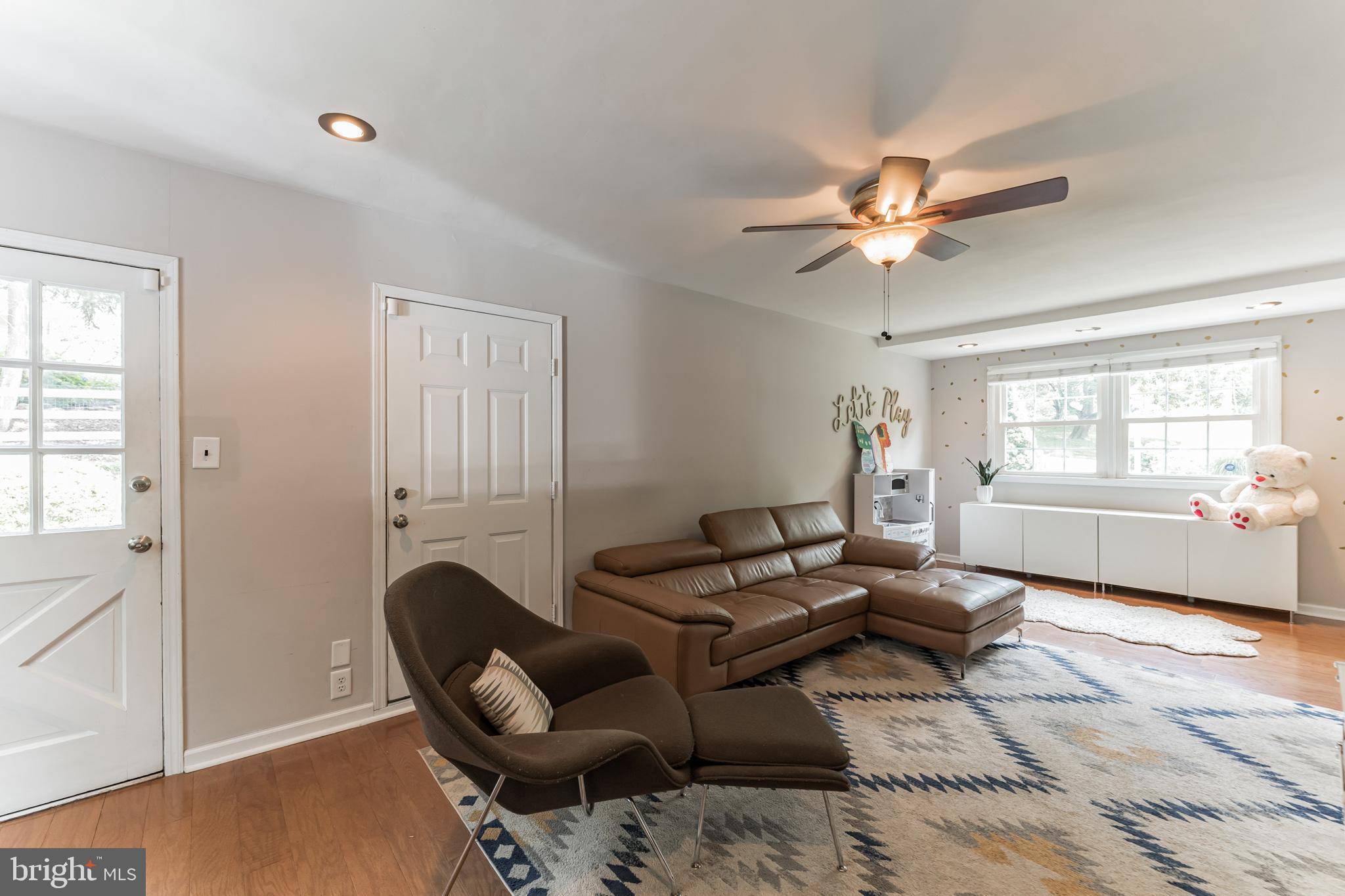 1070 Dale Road Media, PA 19063 - Photo 11 of 40 a living room with furniture and a window