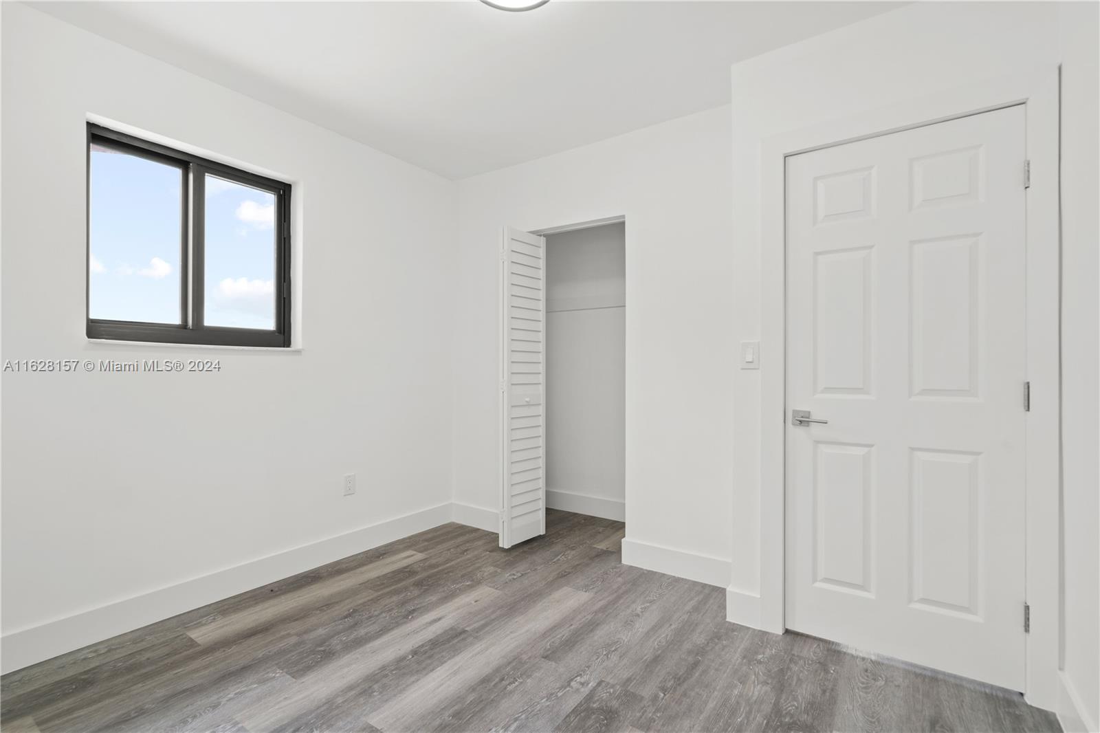 1135 West 23rd Street Hialeah, FL 33010 - Photo 16 of 23