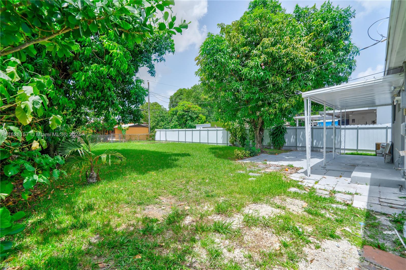 1135 West 23rd Street Hialeah, FL 33010 - Photo 21 of 23