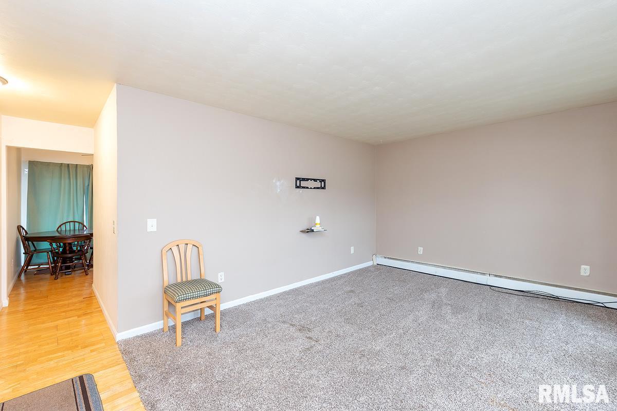 931 Cleveland Road Colona, IL 61241 - Photo 3 of 15 Gallery Image 3