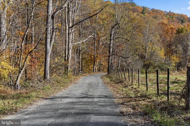 $378,000 | 0 Gid Brown Hollow, Washington, VA 22747