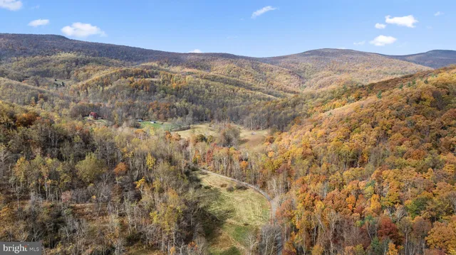 $378,000 | 0 Gid Brown Hollow, Washington, VA 22747