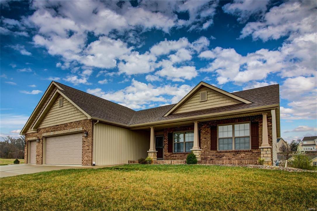 338 Kahlua Court Columbia, IL 62236 - Photo 2 of 36 Gallery Image 2