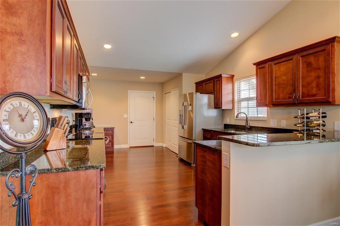 338 Kahlua Court Columbia, IL 62236 - Photo 11 of 36 Gallery Image 11